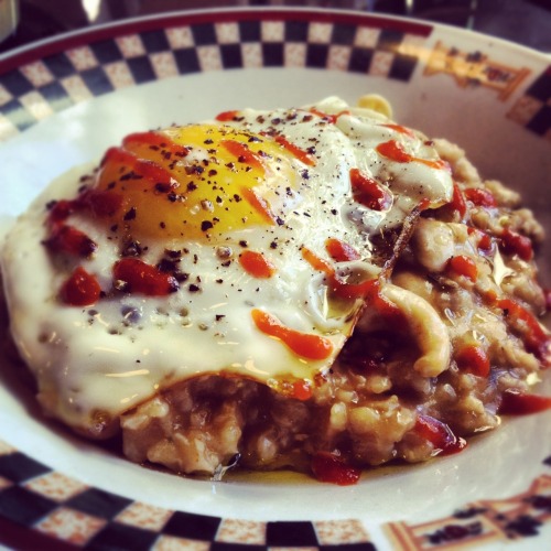 Savory Sriracha Oatmeal recipeIf you’re a fan of TheOatmeal.com (and let’s be honest… who isn’t?!), you’ve undoubtedly seen his brilliant Sriracha comics and his recently launched Sriracha shop, chock full of goodies like Sriracha T-shirts, Sriracha...